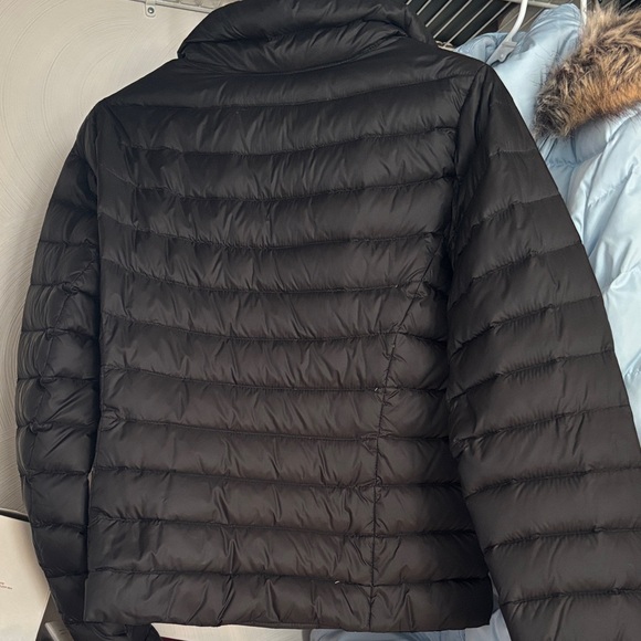 Lands' End Women's Black Lightweight Quilted Puffer Coat - Picture 3 of 3